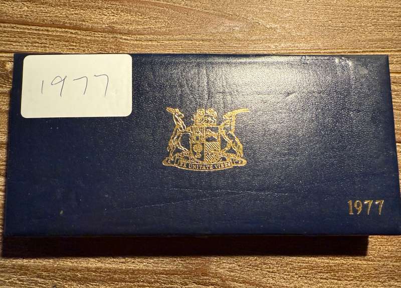 1977 Short proof set- as per pictures