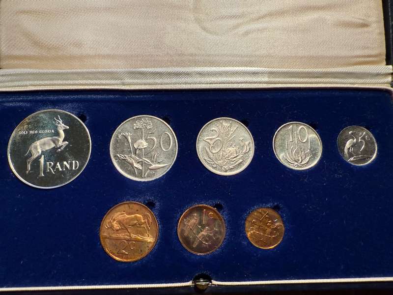 1983 Short proof set- as per pictures