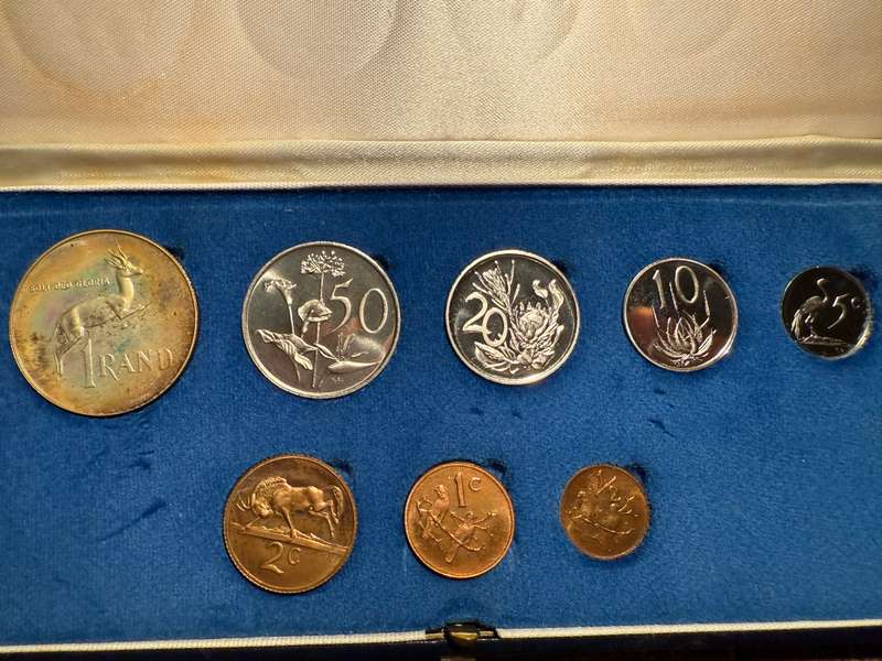 1977 Short proof set- as per pictures