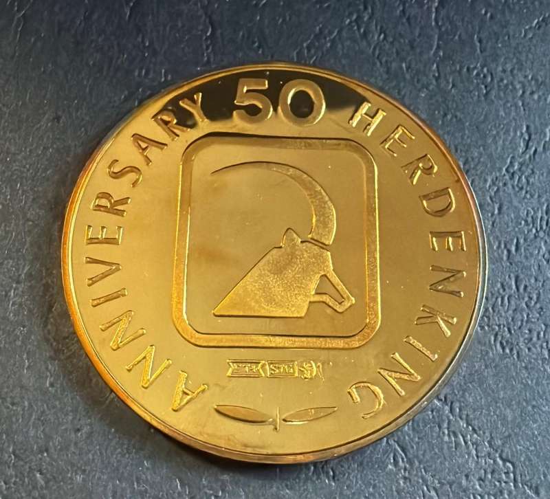 Gold Plated 1 OUNCE Silver Medallion 37 grams - JACKAL - SA Wildlife Society 50th Anniversary