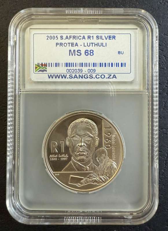 2005 SCARCE Albert Luthuli UNC Silver R1 *** mintage of only 256 *** MS68 top coin!
