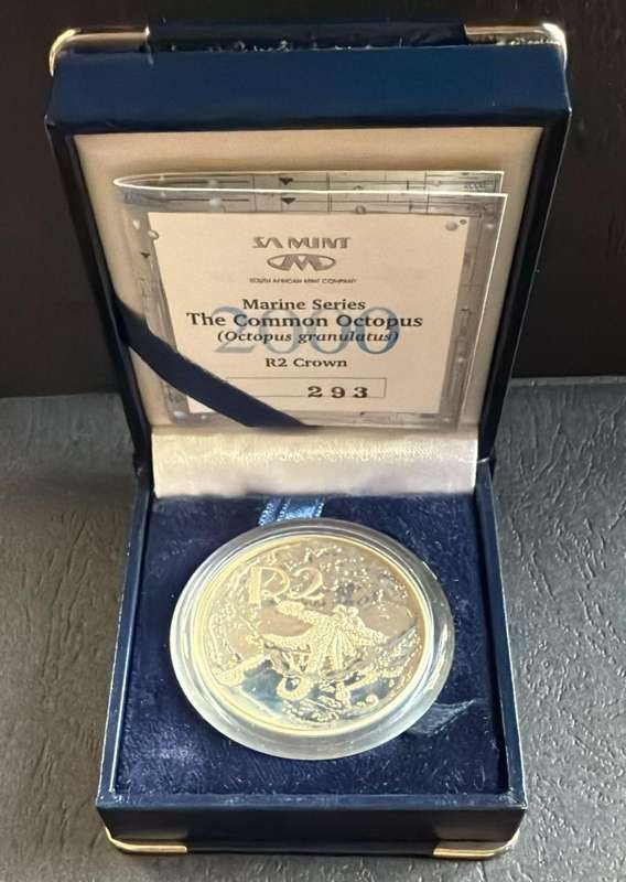 SILVER 1 OUNCE - Silver Proof R2 - The Common Octopus - Mintage 3344 - includes COA