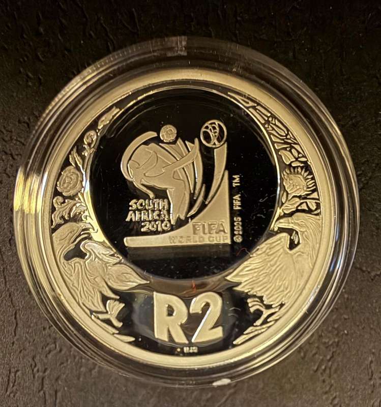Silver R2 Crown Prestige Set - FIFA 2006-2010 - 5 Coins in Wooden Box with COA