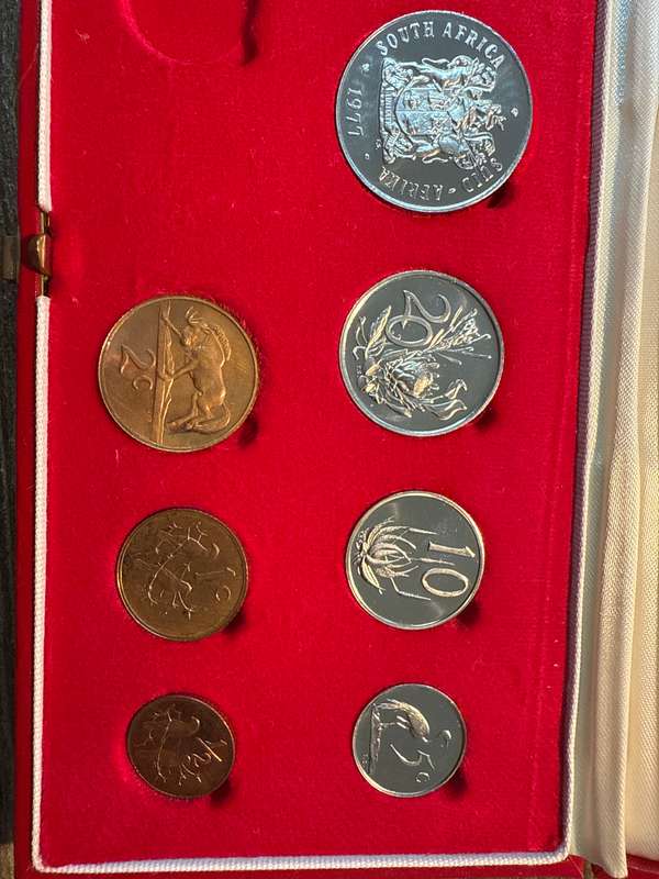1977 Long proof set - no gold or silver R1 - as per pictures