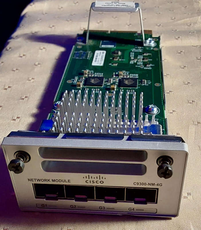 Cisco C9300-NM-4G V01 9300 Series 4x 1G Network Module