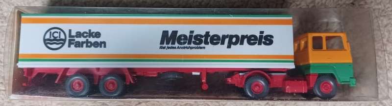 Wiking Ford Truck and trailer