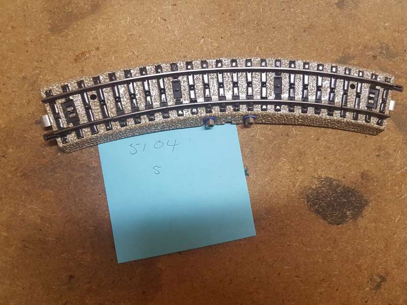 Marklin 5104 - track contact section curved
