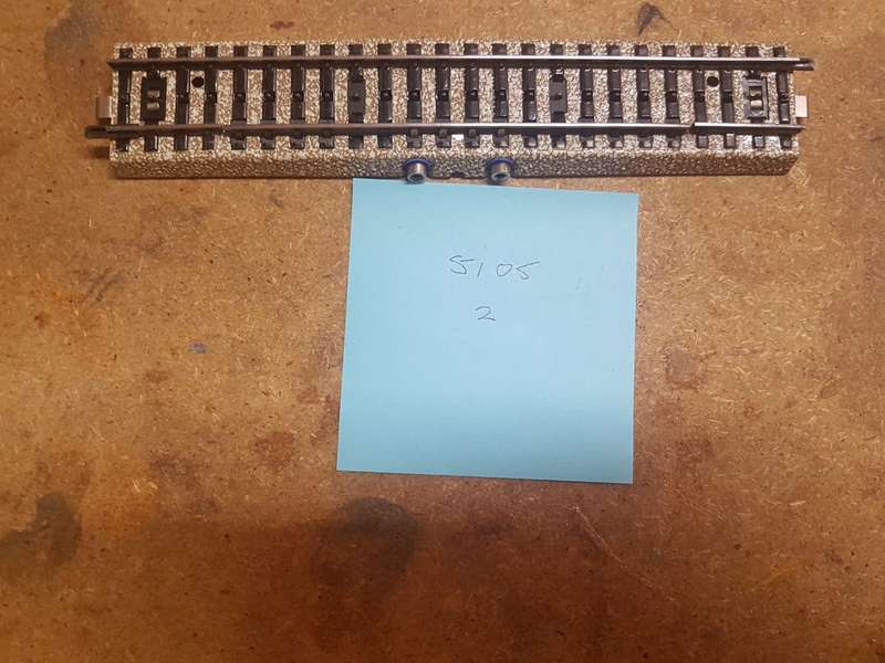 Marklin 5105 straight contact section