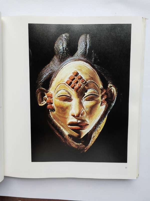 African Art : It's Background and Traditions