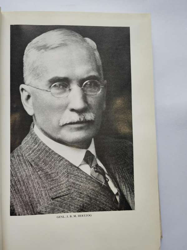 Gedenkboek vir Generaal Hertzog - J. Nienaber(ed)