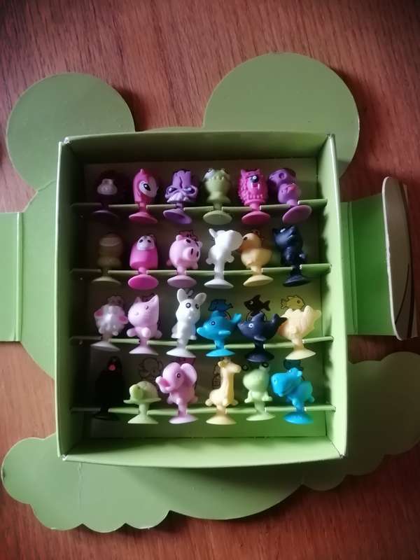 Stikeez