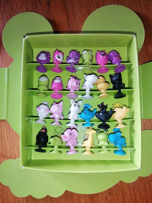Stikeez