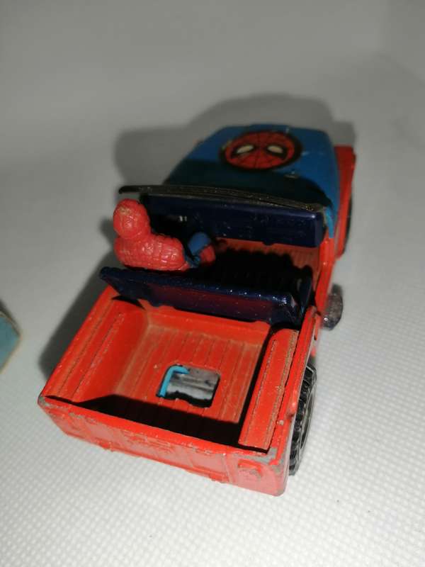 Spiderman Jeep