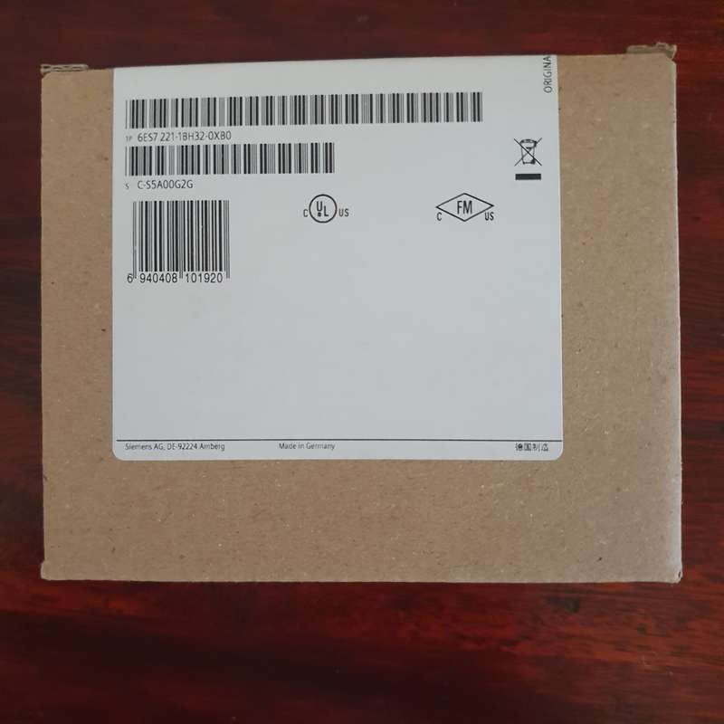 Siemens 6ES7221-1BH32-0XB0