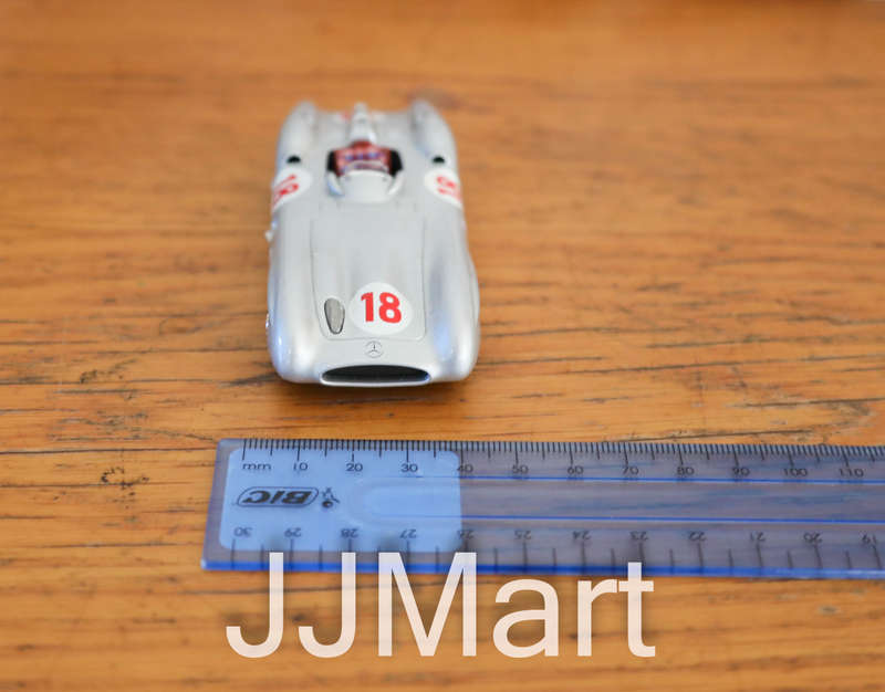 Mercedes Benz W196 Streamliner  F1 Diecast Model Car