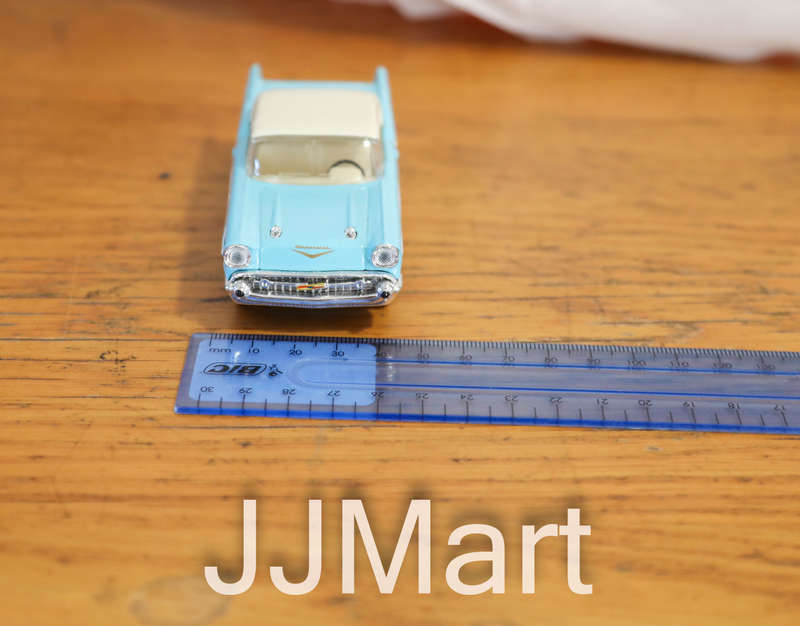 Chef Hard top 1957  1/43 Diecast Model Car