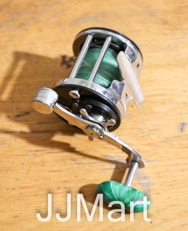 Penn surfmaster fishing reel