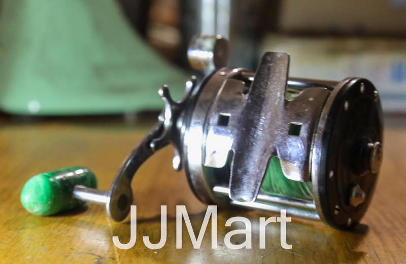 Penn surfmaster fishing reel