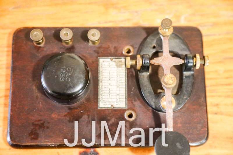 Vintage R-68 Radio Telegraph Practice Set (KOB) from WWII (Morse Code)