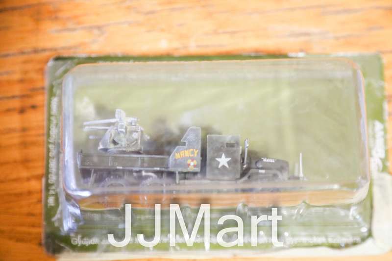 3 x Amercom Military Vehicles Collection Model 1:72