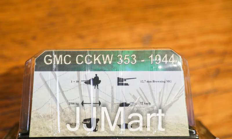 3 x Amercom Military Vehicles Collection Model 1:72