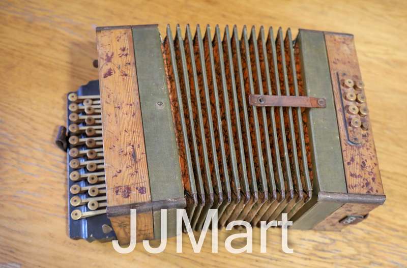 Antique Stahlstimmen Button Box Accordion Melodeon Musical Instrument - Rare