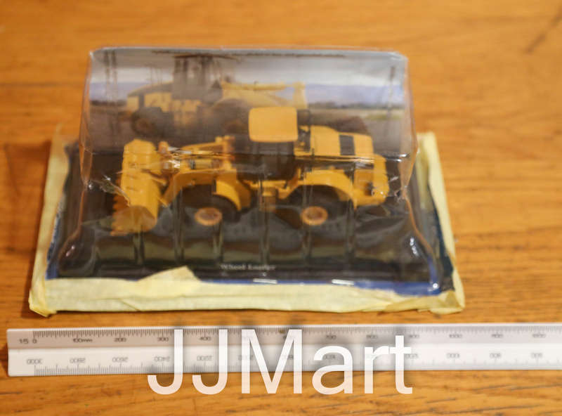 Amercom Wheel Loader - 1:64 Construction Machine Model