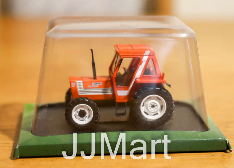 Hachette Partworks-Scale Model-Tractor - Fiat Someca 880 DT - 1975