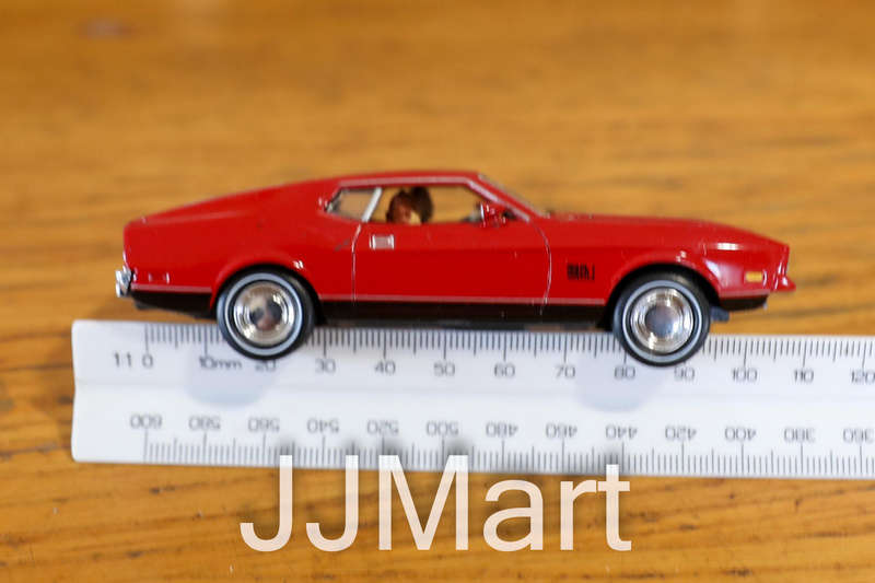 UNIVERSAL HOBBIES - JAMES BOND 007 - MUSTANG MACH 1 - DIAMONDS ARE FOREVER
