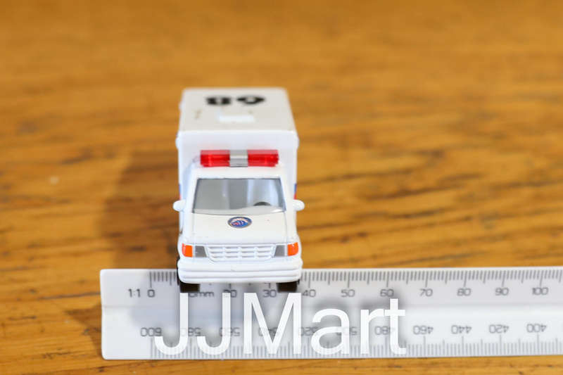 Realtoy Ford F Ambulance Model Car