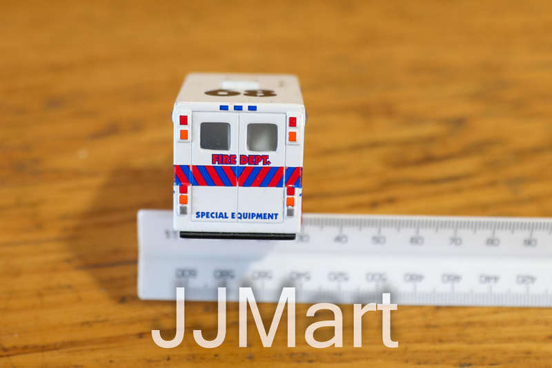 Realtoy Ford F Ambulance Model Car