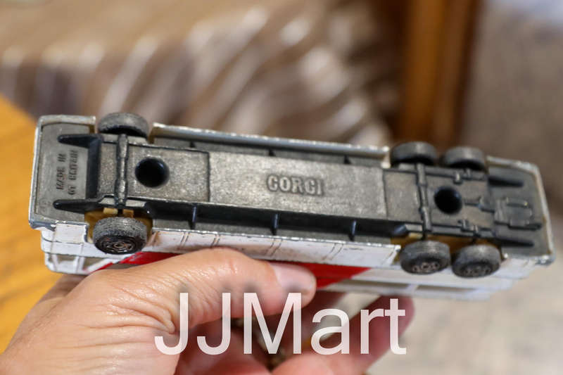 Vintage Corgi Bus