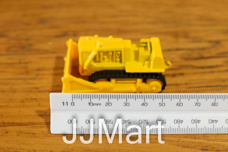2002 MAISTO - Boxed - Bulldozer