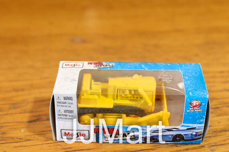 2002 MAISTO - Boxed - Bulldozer