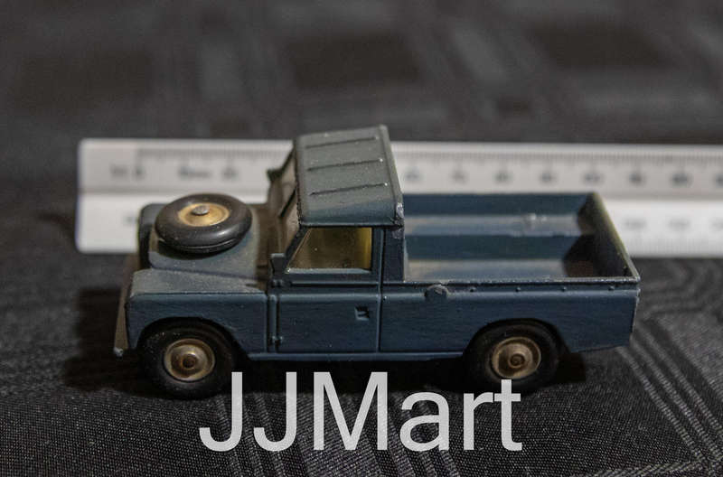 Corgi Land rover 109 W.B. Scale 1/43  - Made in Great Britain