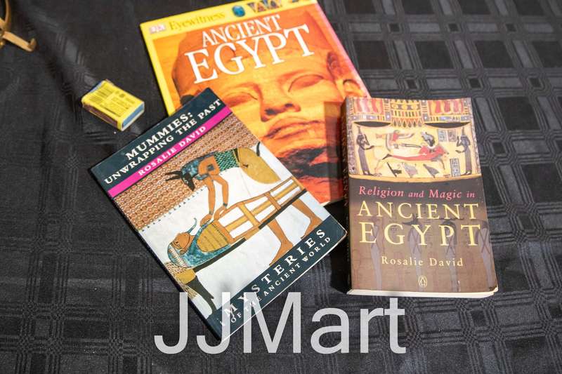 3 x Ancient Egypt Magazines/Books