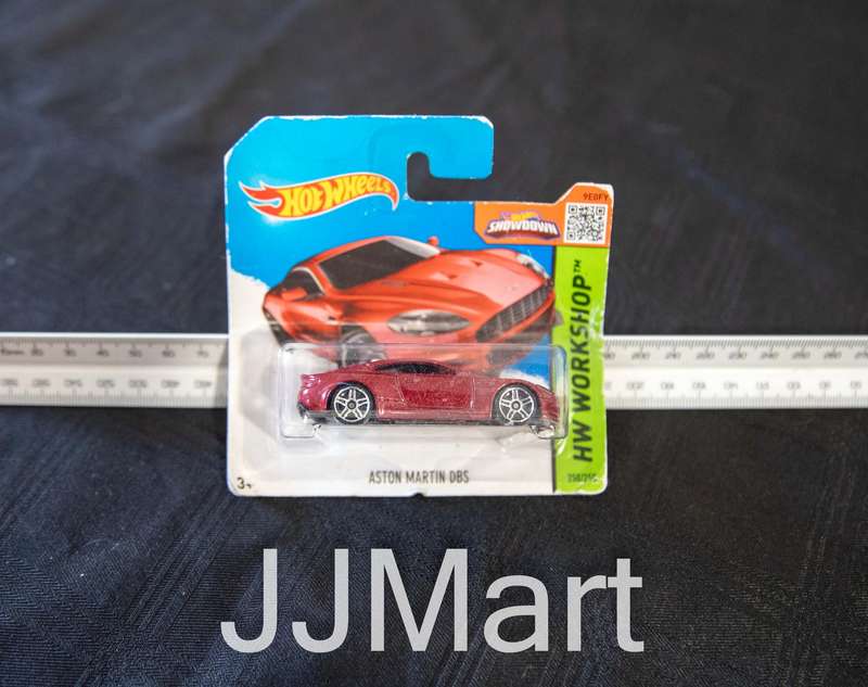 Hot Wheels Aston Martin DBS
