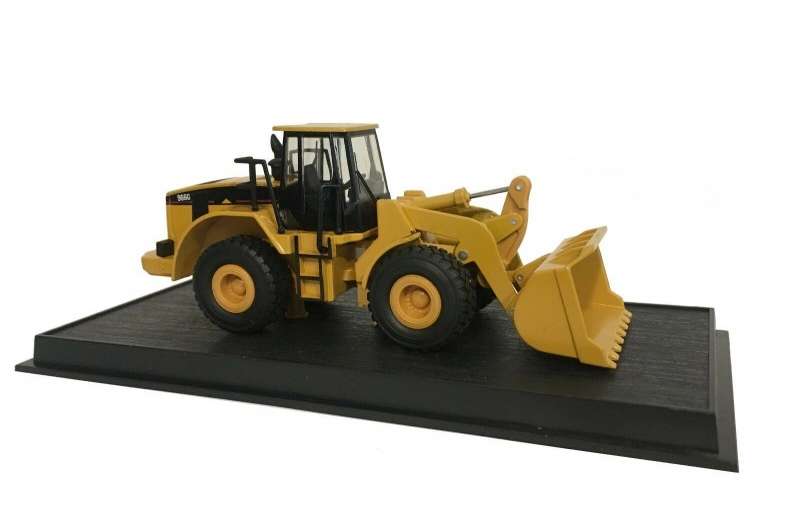 Amercom Wheel Loader - 1:64 Construction Machine Model