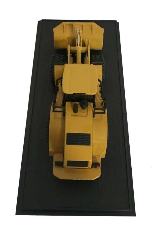 Amercom Wheel Loader - 1:64 Construction Machine Model