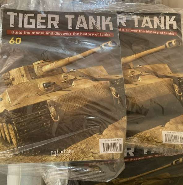 Hachette 1/16 Model Tiger Tank Magazine and parts complete Kit 1 to 140