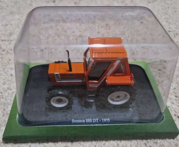 Hachette Partworks-Scale Model-Tractor - Fiat Someca 880 DT - 1975