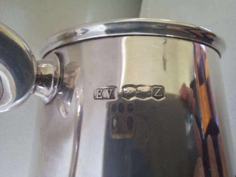 Magnificent Solid Sterling Silver 500 ml Tankard Viners 374 gm