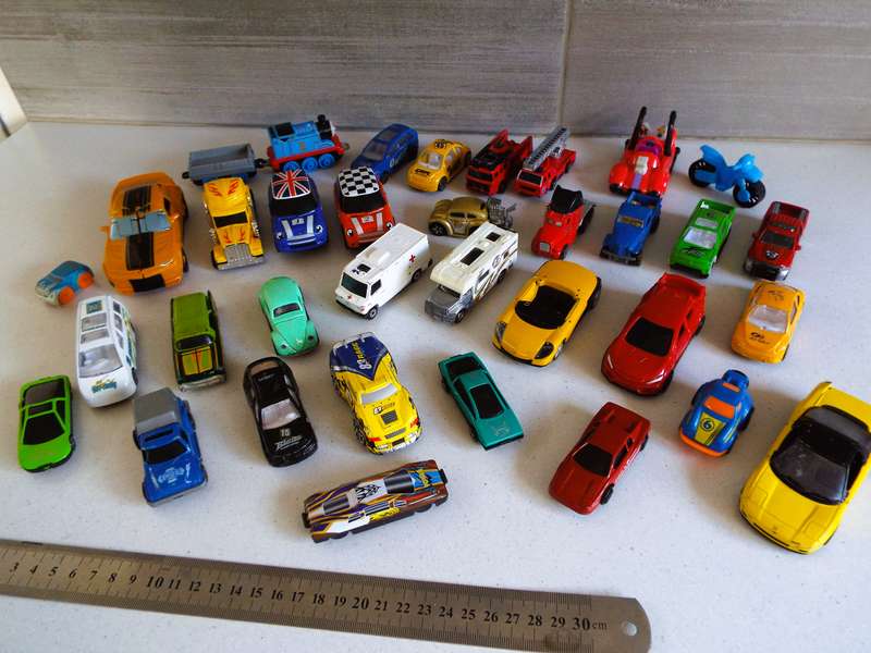vintage  toy cars BIG X34 LOT