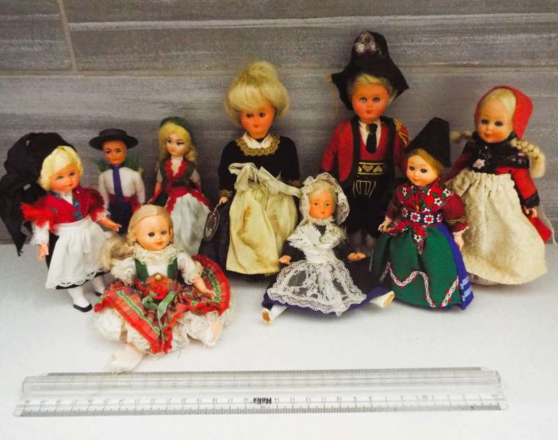 Antique Vintage Collectors' Collection  dolls as 1 lot