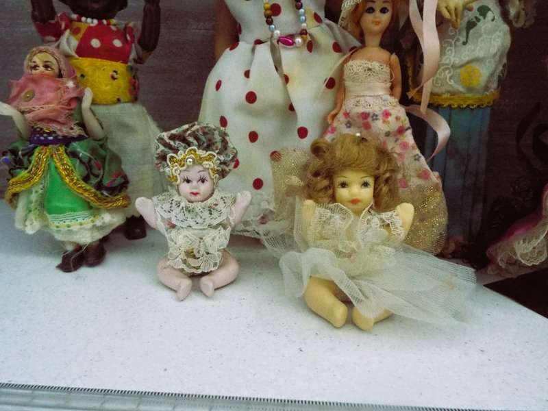 Antique Vintage Collectors' Collection  dolls as 1 lot