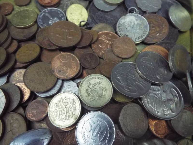 lucky dip lots of coins and notes and more