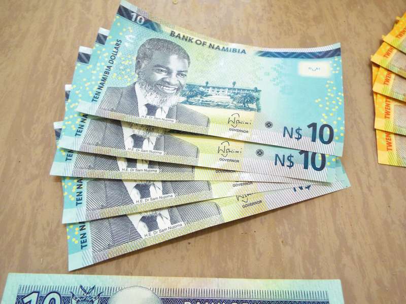 Namibia bank notes as 1 lot