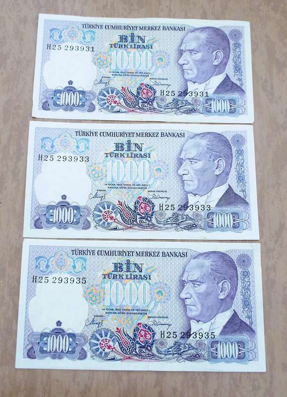 NICE 3 X RARE TURQUIE 1000 LIRA NOTES AS 1 LOT (HIGH VALUE)