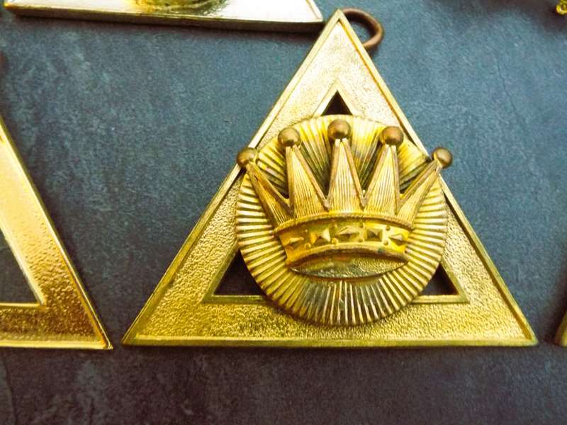 MASTER JEWELS ,,, RARE ITEMS as 1 lot