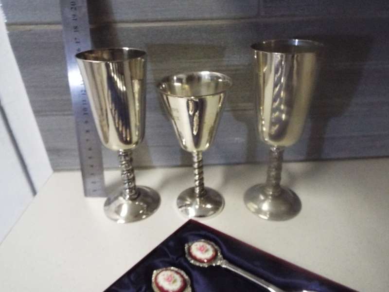 vintage BLING BLING lot in awesome condition